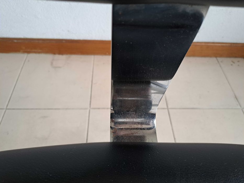 Cadeira escritório vintage usada couro