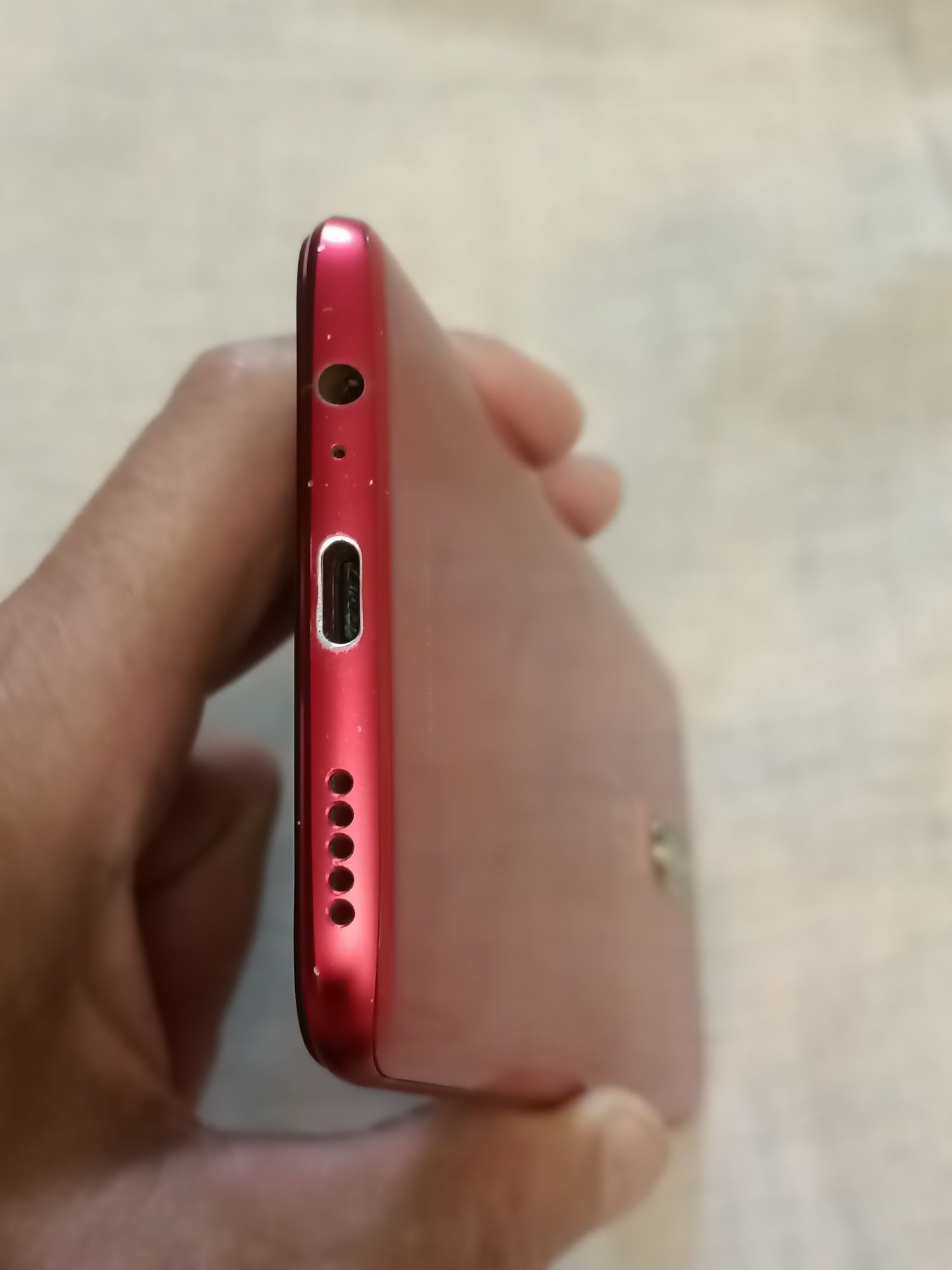 Смартфон OnePlus 6 в глянцевом красном цвете!! Читать описание