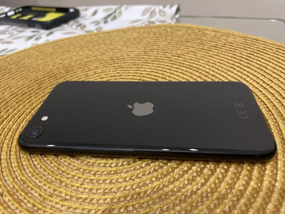 Iphon SE 20 128gb