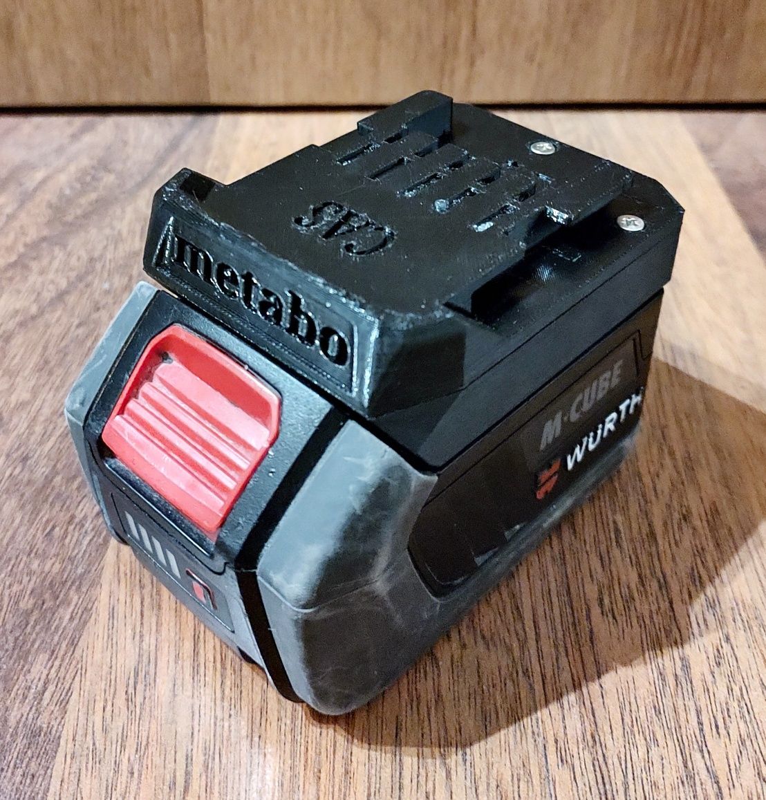 Adapter Metabo CAS na baterie WURTH M Cube.