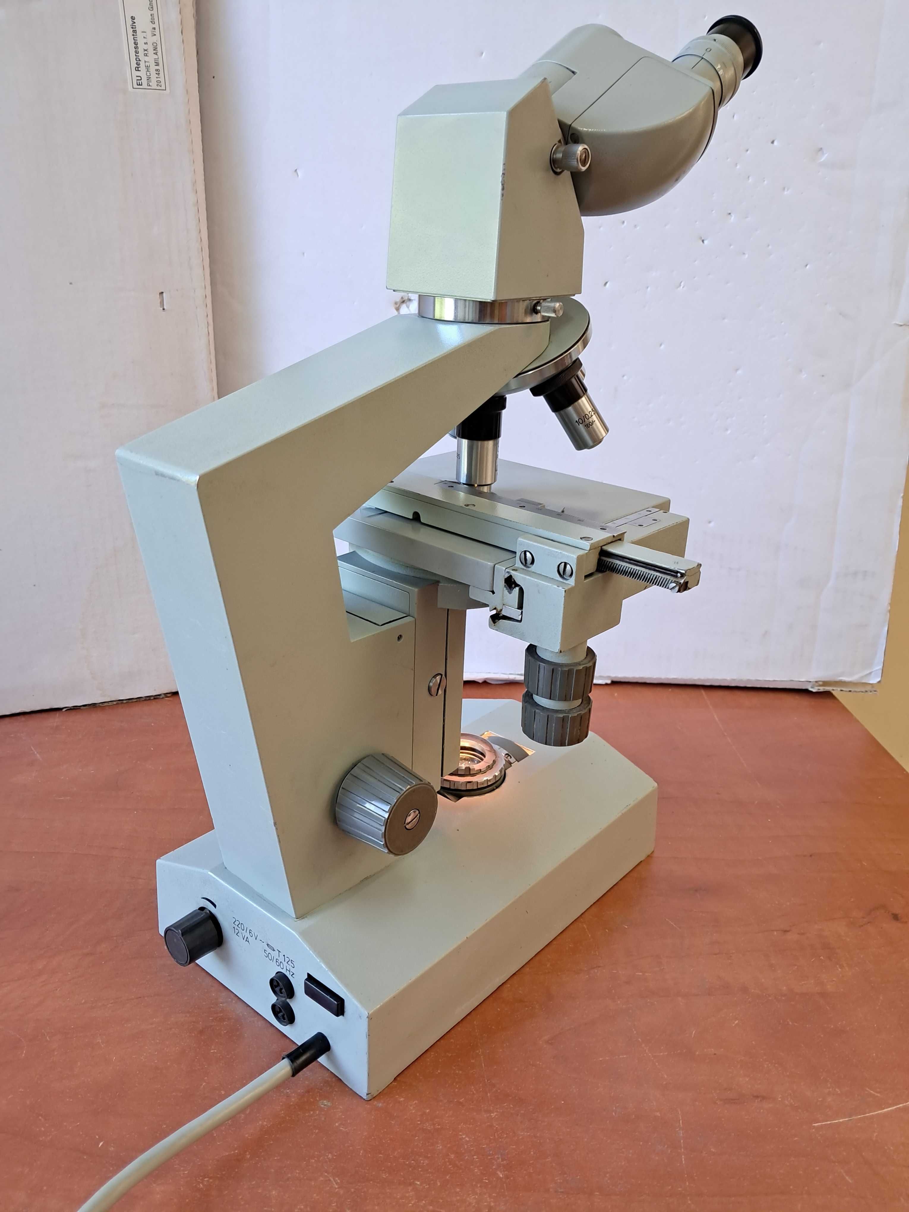 Mikroskop biologiczny Zeiss Laboval 2