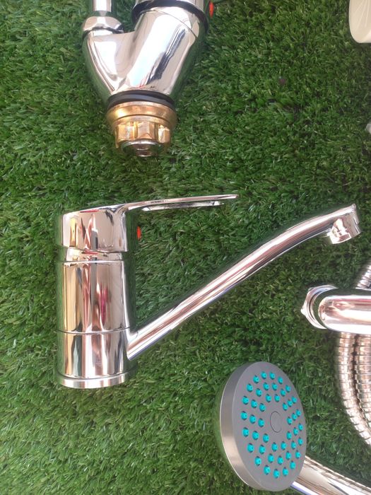 ВСЁ НОВОЕ! Кран/змішувач/смеситель для ванны,кухни,умывальника,нагрев