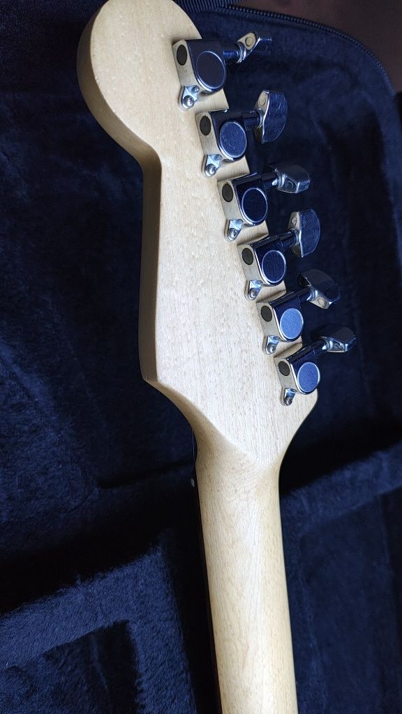 Stratocaster Fender Squier Photogenic