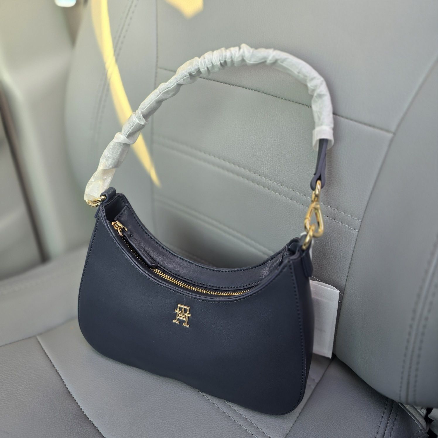 Жіноча сумочка Tommy Hilfiger