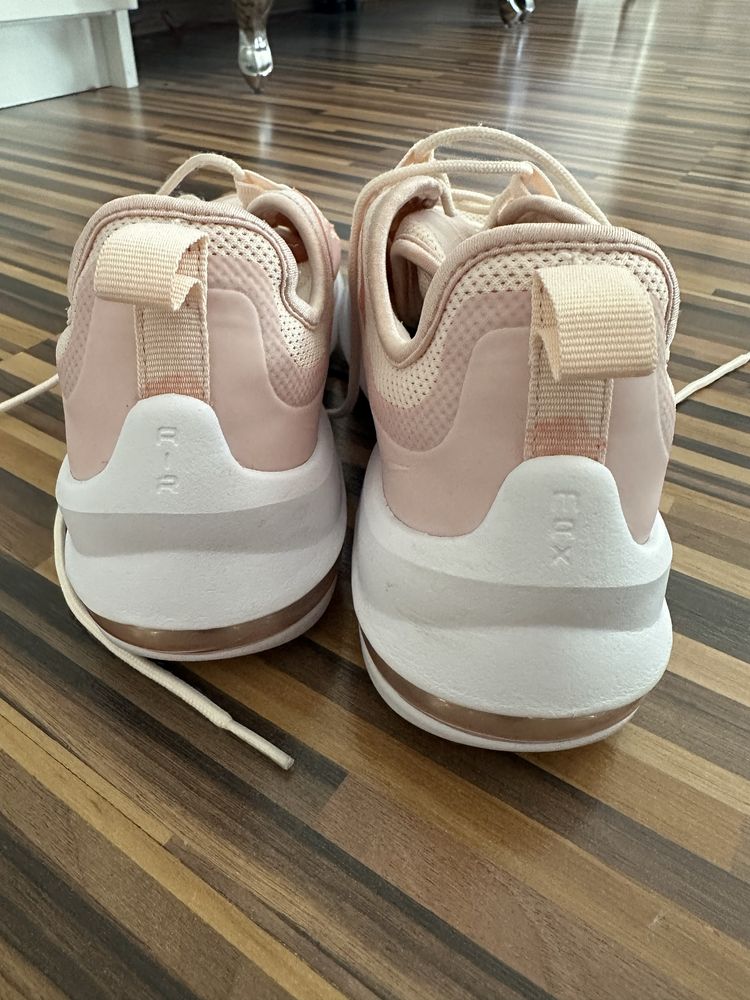 Nike Axis buty sportowe damskie adidasy rózowe 40,5 26 cm super stan