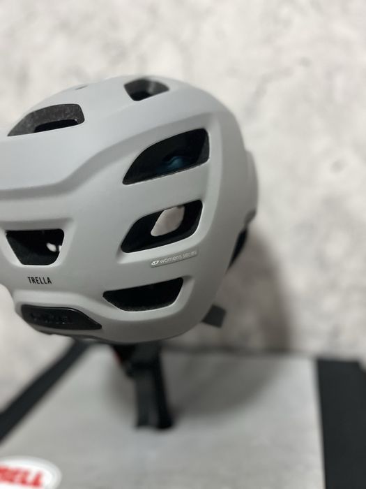 Kask rowerowy damski miejski trella rozmiar uniwersalny gravel
