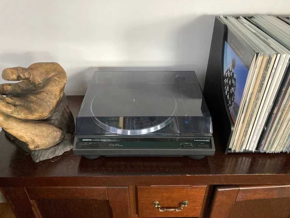 Gramofon ONKYO CP 1116A