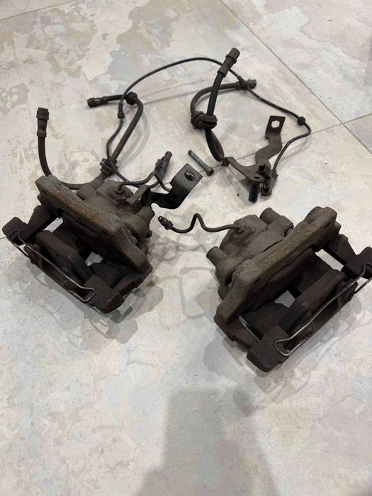 передні супорта w211 3.0 4matic