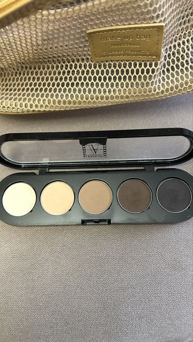 Тіні Atelier Paris