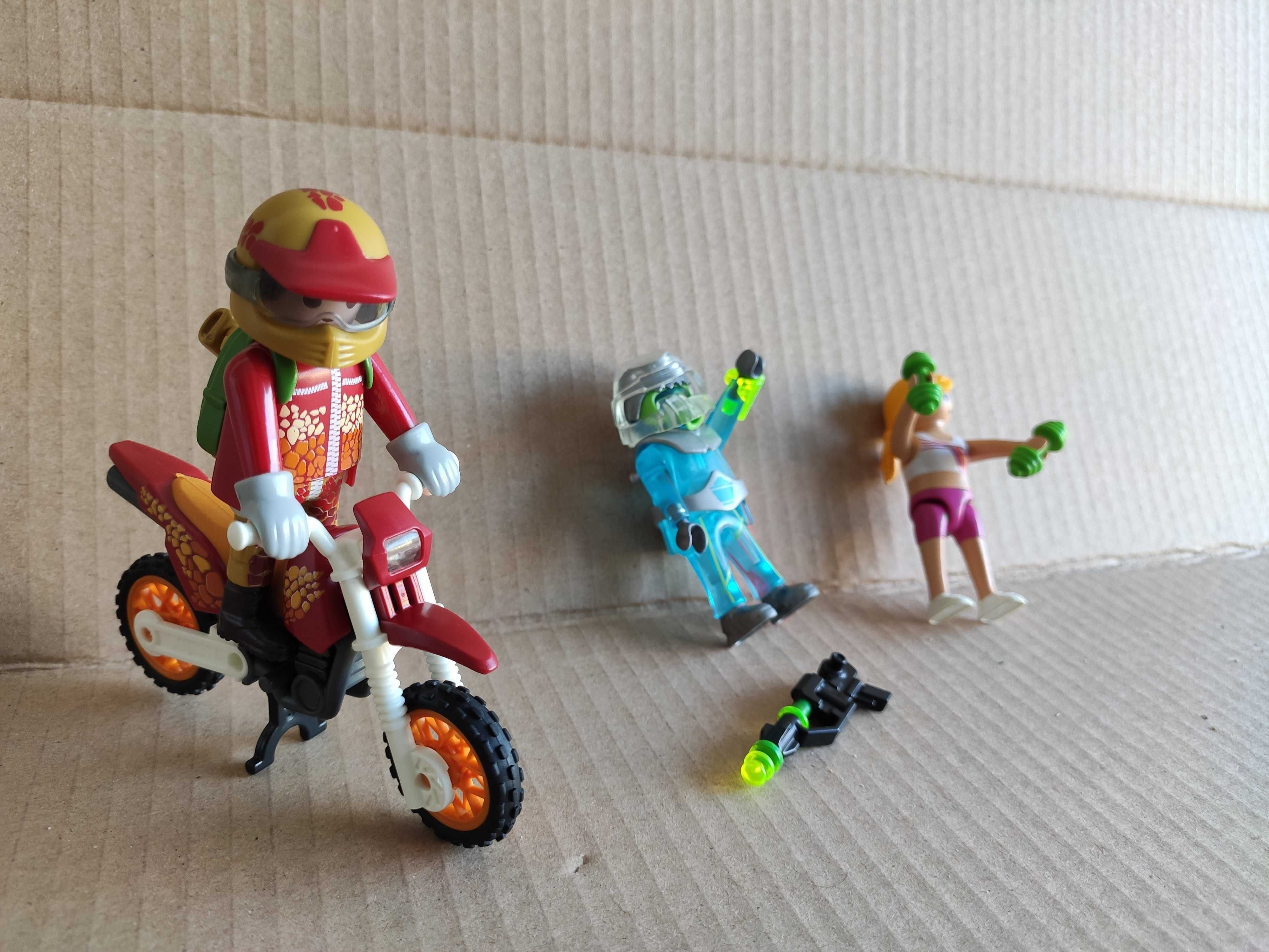 Bonecos Playmobil