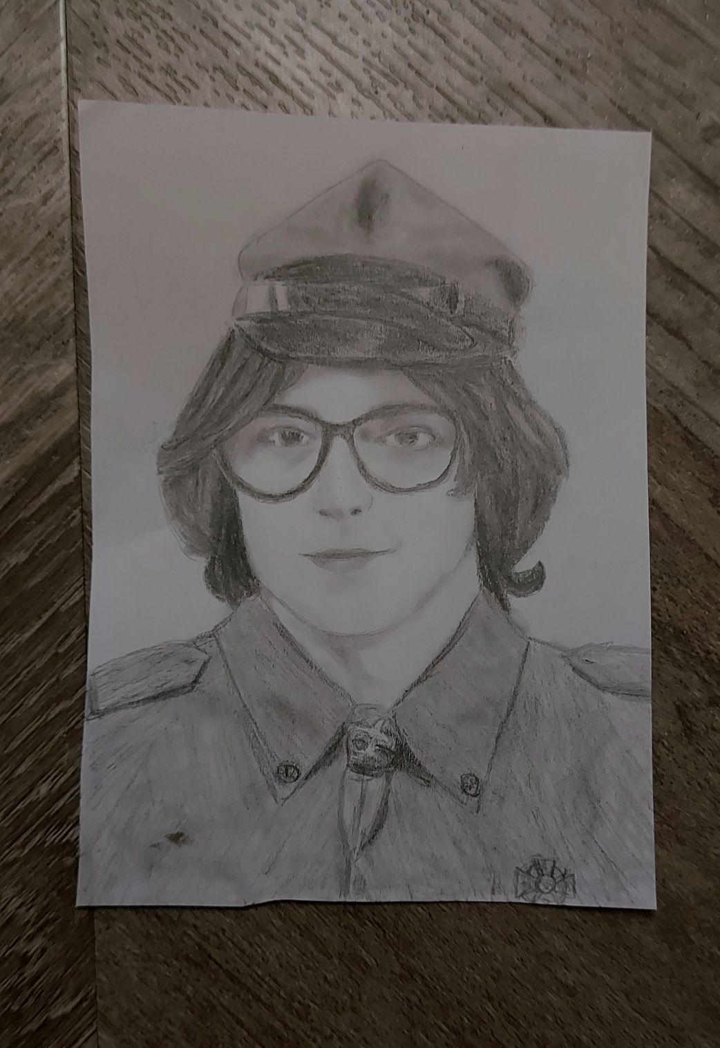 Portret na bazie zdjęcia format A5 ołówek