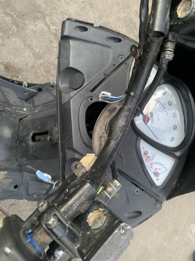 Скутер Shawoom maxo 80кубів