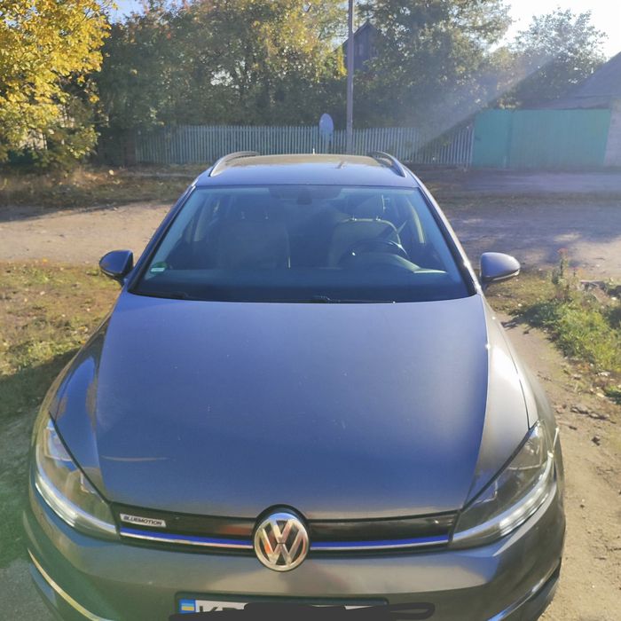 Продам Фольксваген гольф 7 поколения
