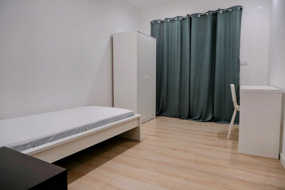 QUARTOS - ANDAR DE MORADIA - Povoa Santa Iria