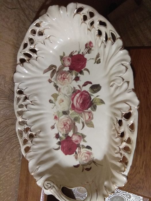 Продам очень красивое большое блюдо