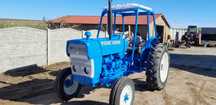 Ford 3000 ciągnik sprowadzony ursus zetor