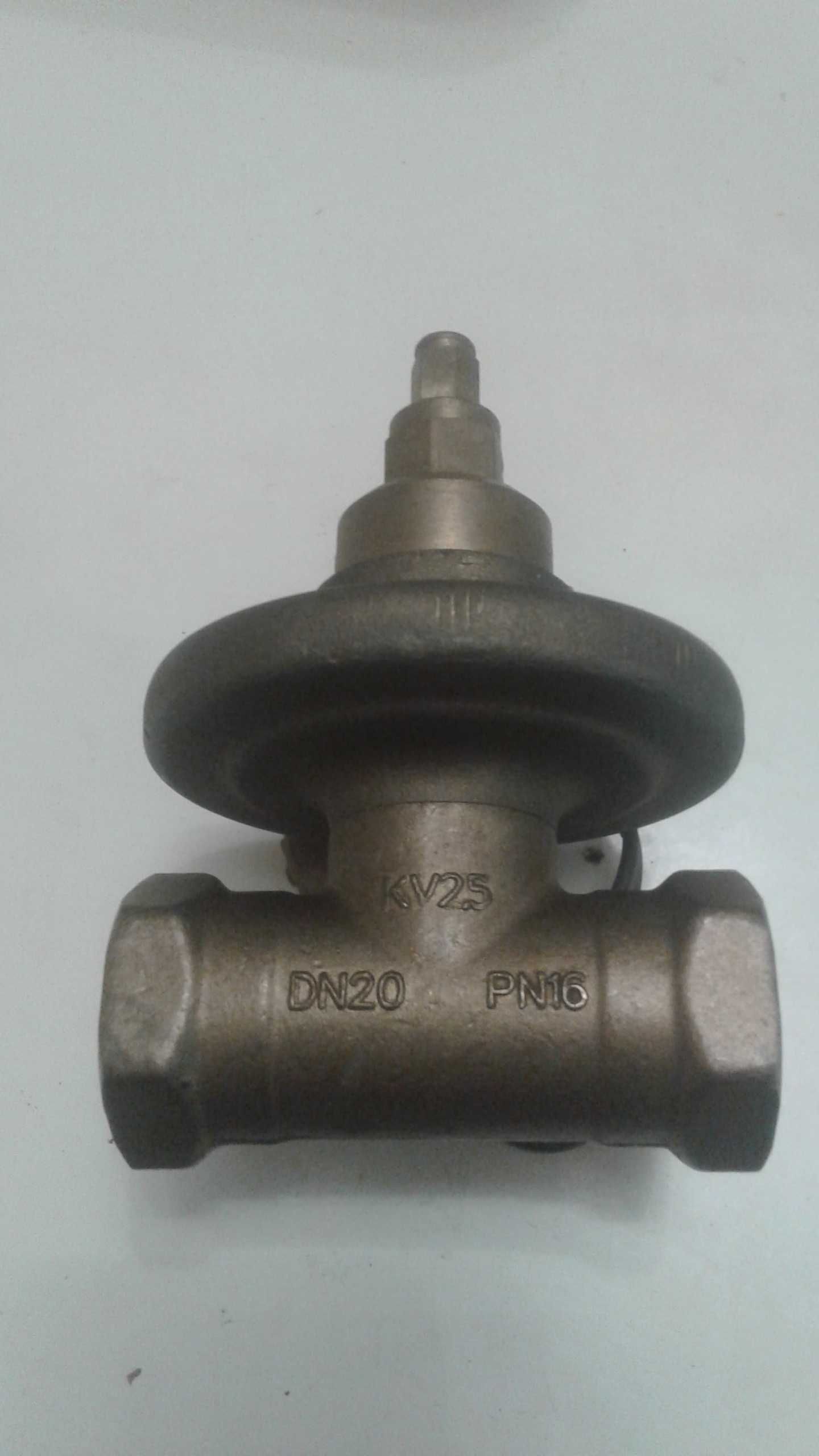 Балансировочный клапан Danfoss KV25