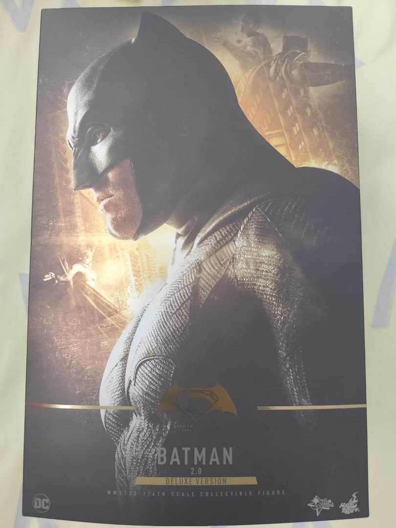 Figura Hot Toys Batman v Superman Dawn of Justice Batman 2.0 Deluxe