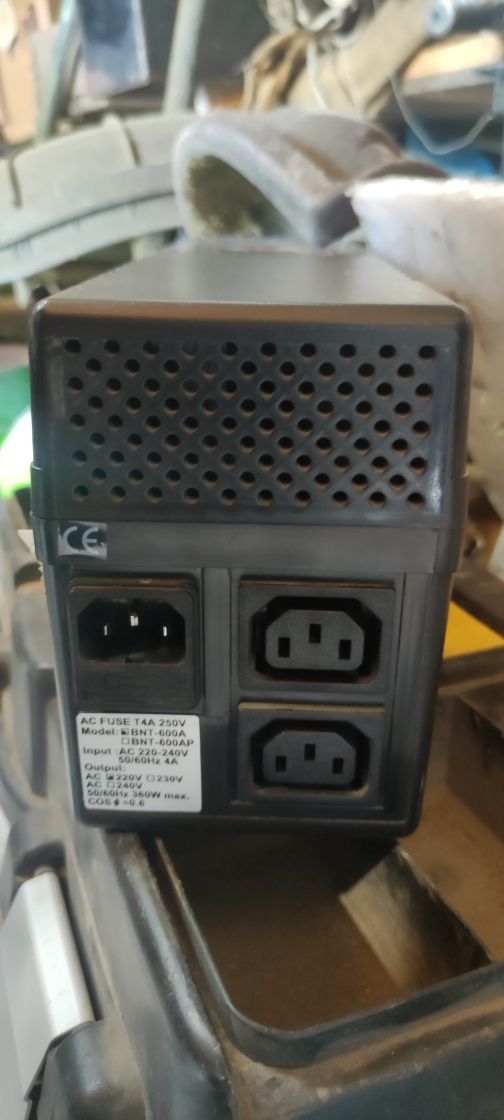 ИБП Powercom BNT-600A IEC