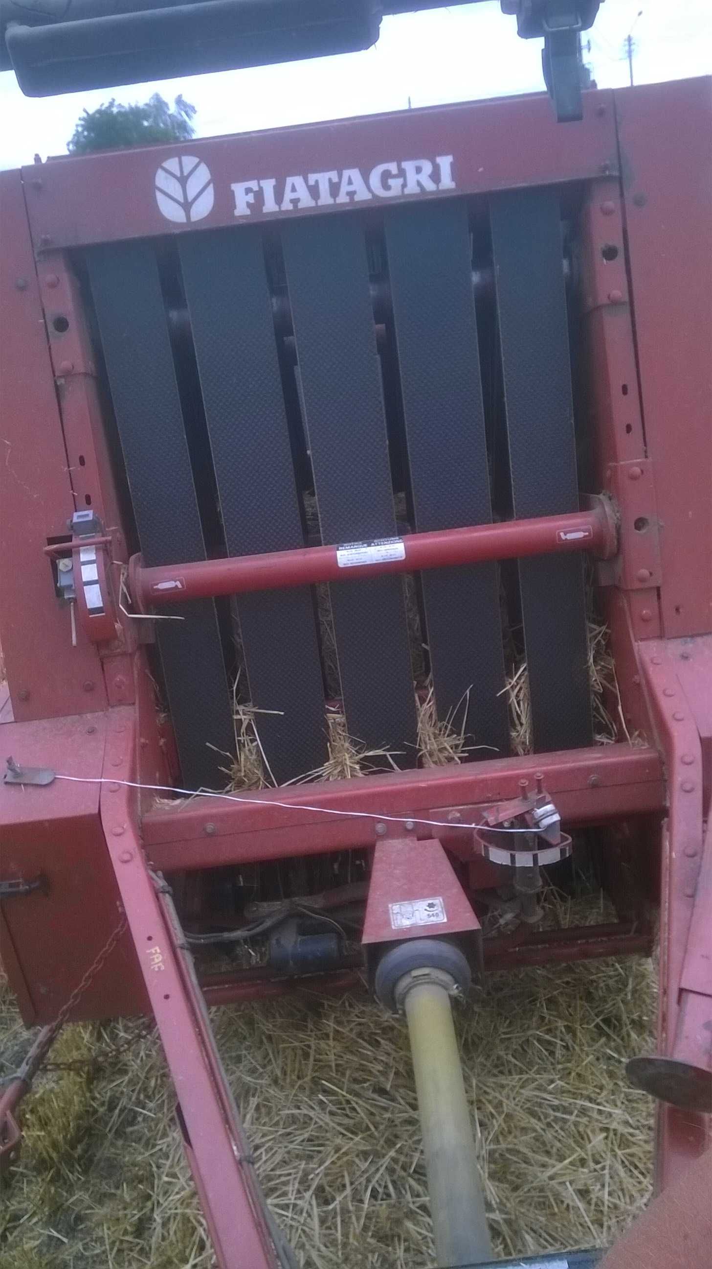 prasa hesston 5630