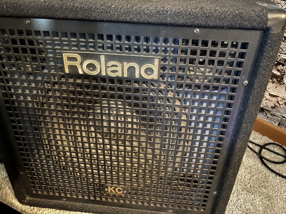 Roland  KC 350 em excelente estado!
