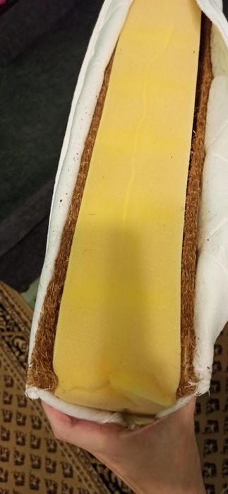 Ліжечко дитяче з матрацом, з балдахіном та 2-ма комплектами білизни