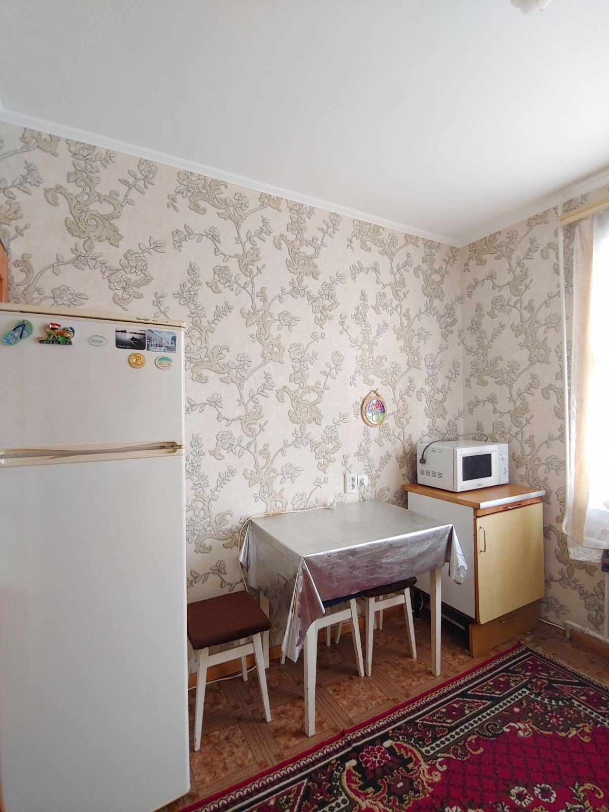 Оренда 1кімнатної квартири,3-й мікрорайон,вул.Чорних Запорожців