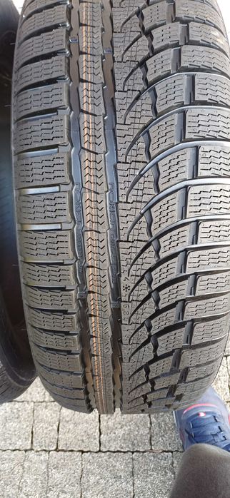 Opony zimowe Nokian