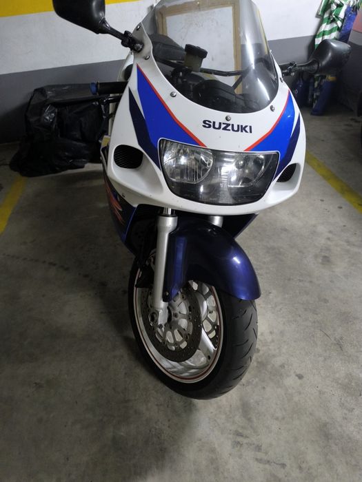 Suzuki GSX-R 600 SRAD ( 25 KW )