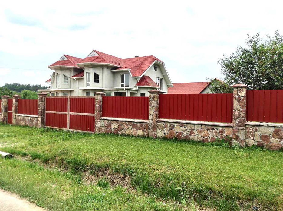 Продається 2-поверховий будинок