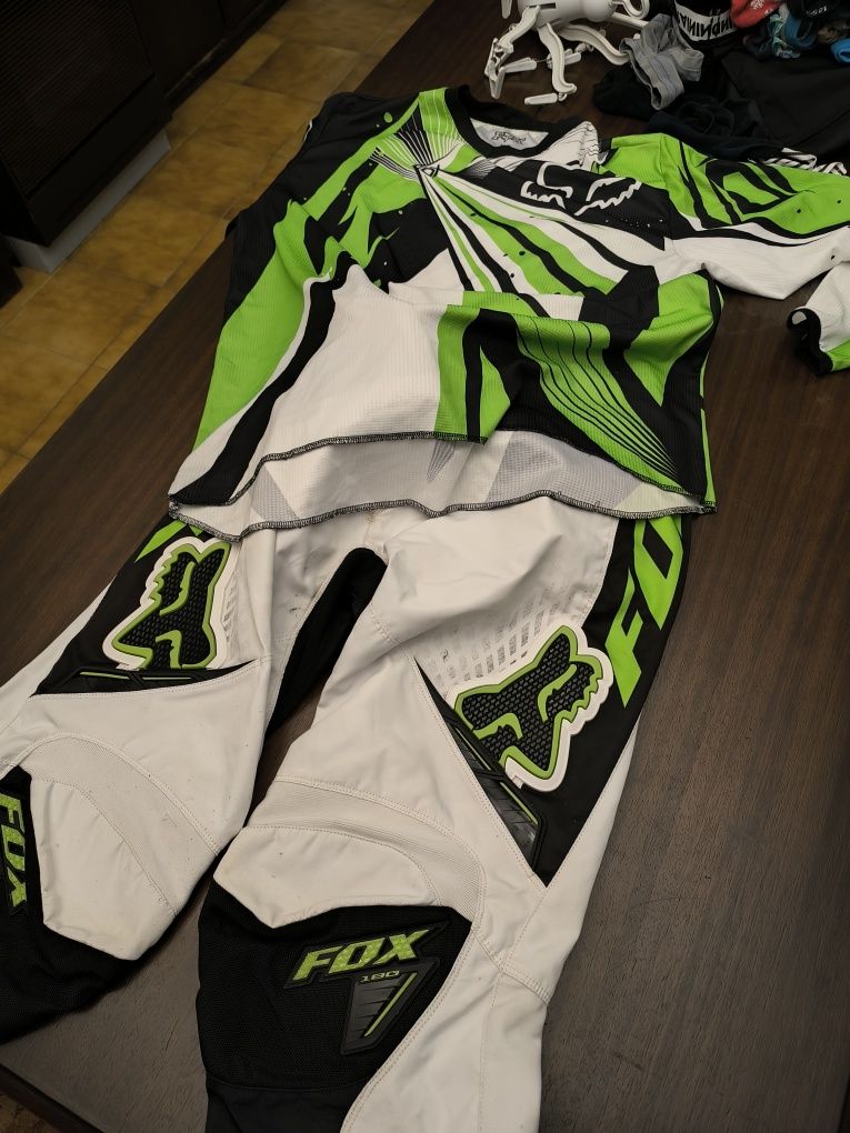 Equipamento Motocross Fox 180