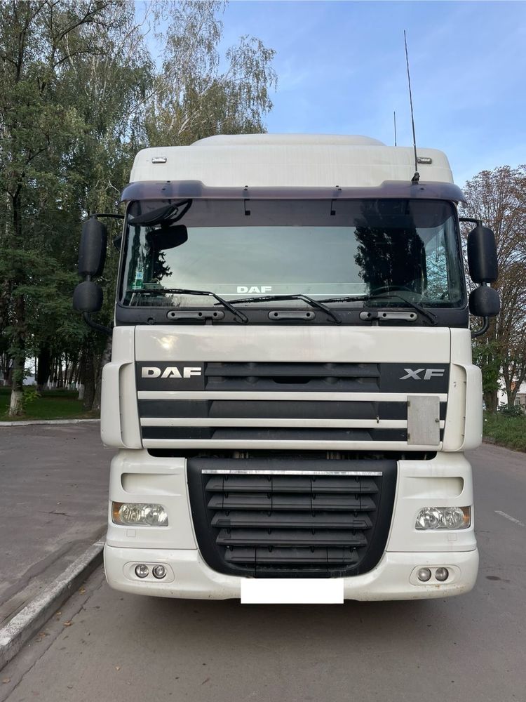 Продам тягач DAF 105