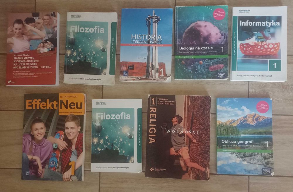 Książki do  1 liceum