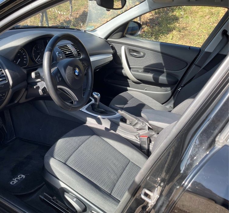 Салон, сидения, потолок BMW 1 серии Е87