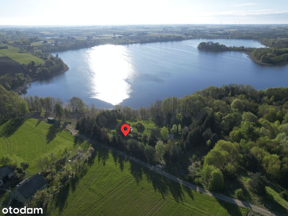 Działka z bezpośrednim dostępem do jeziora
