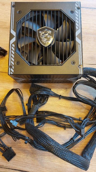 Zasilacz do komputera msi mag A550bn