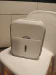 Porta papel higiénico com uma gaveta
