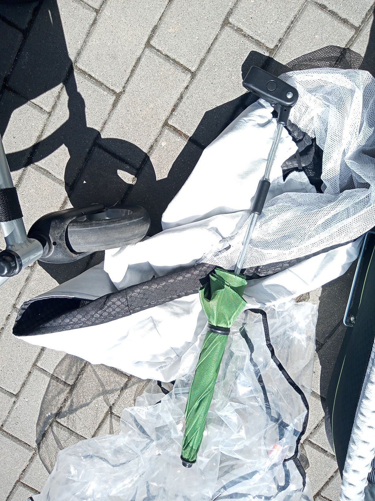 Wózek dziecęcy gondola , spacerówka , fotelik samoch + adaptery+ inne