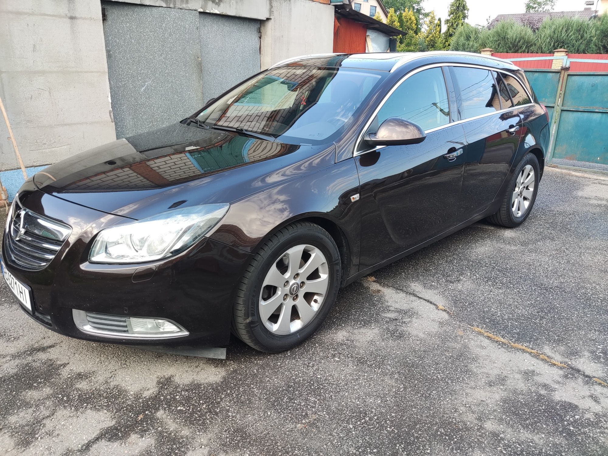 Продам Opel Insignia