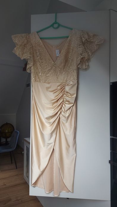 Sukienka złota Afiya firmy Loola rozmiar L