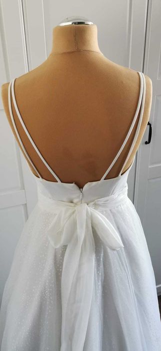 Klasyczna suknia ślubna Marella kolekcja Anne-Mariée