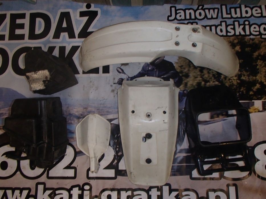 suzuki TS 125 błotnik owiewka wal