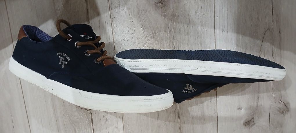 Tenisówki Tom Tailor -grsnstowe z brązowa skórą. Rozmiar wkładki 28cm