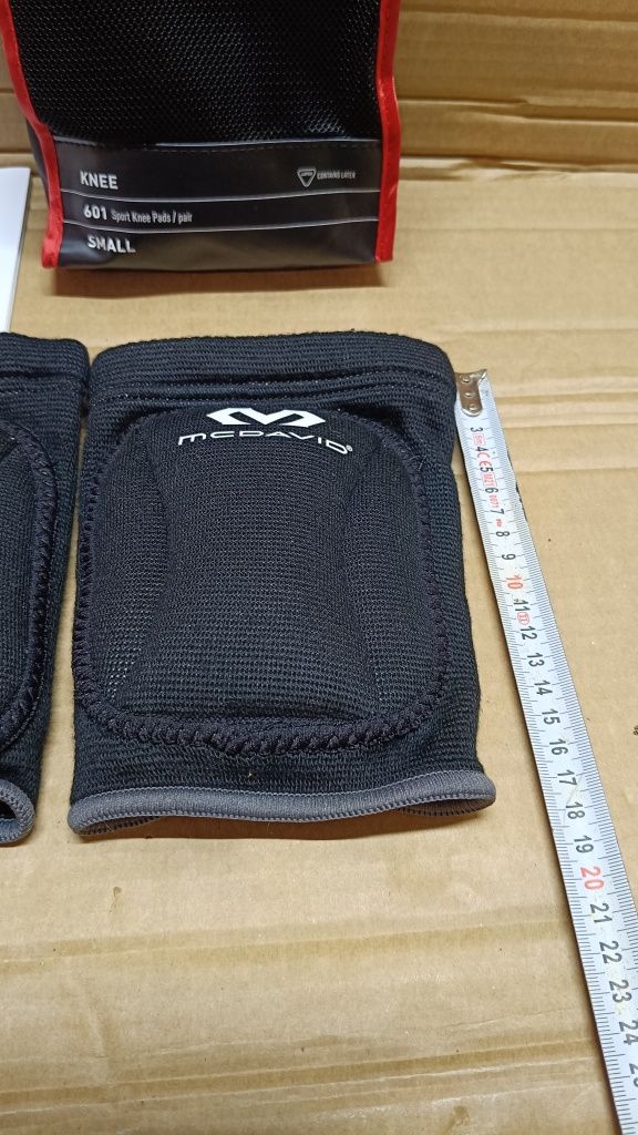 McDavid Nakolanniki 601 Jumpy
