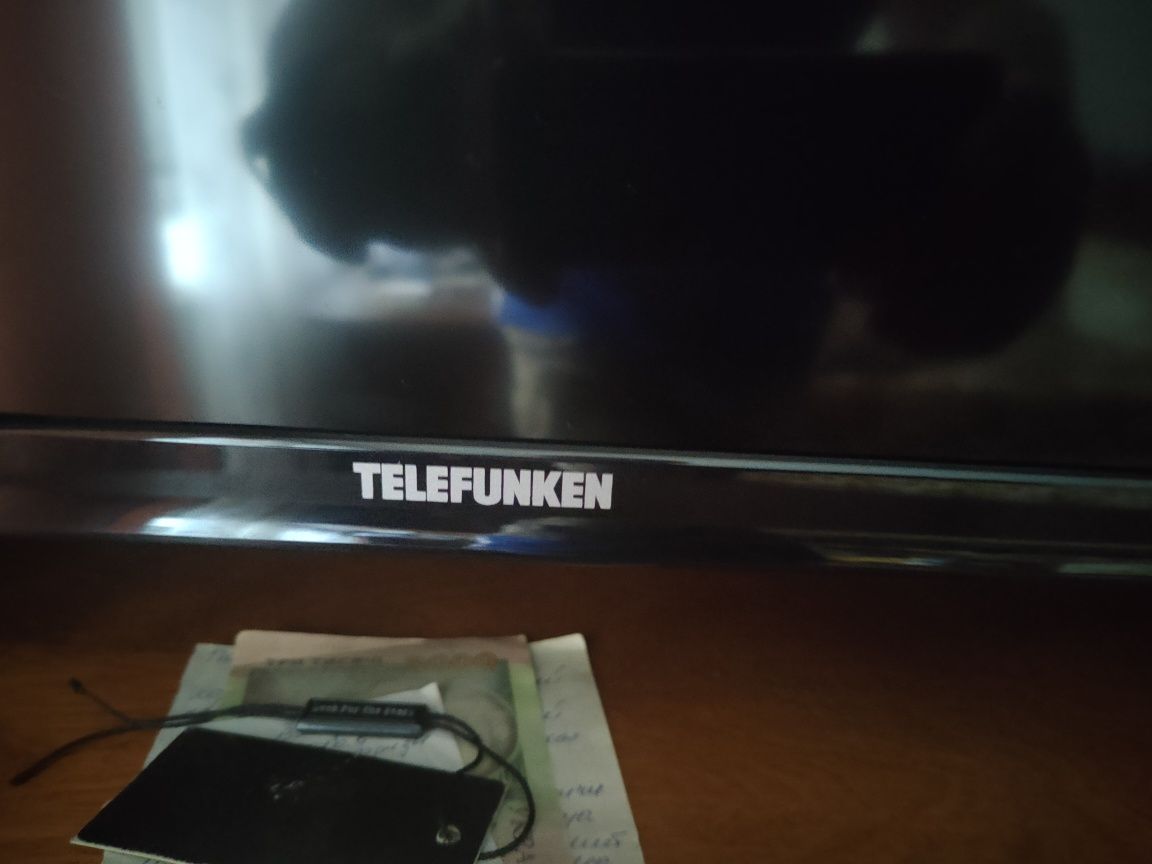 Телевізор Telefunken D40F387M4CW Smart TV/Full HD
