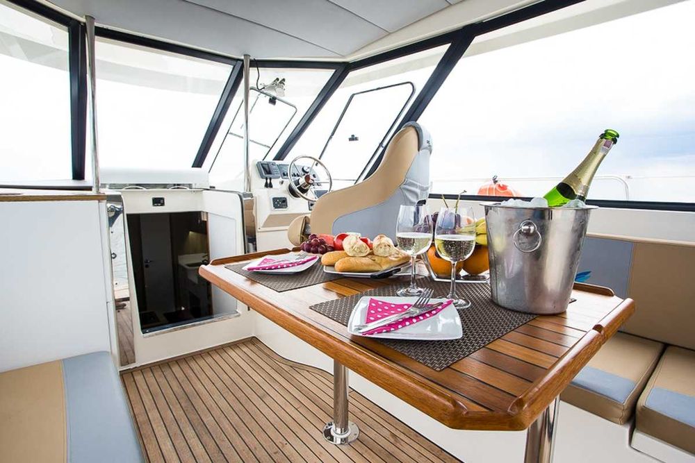 Łódź motorowa Delphia Nautica 1300 /2015/FV/ cena brutto