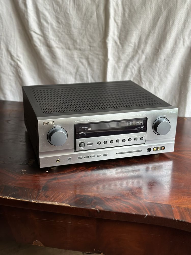 Sherwood Newcastle Audio/Video Receiver R-956R i Dvd Player V-756