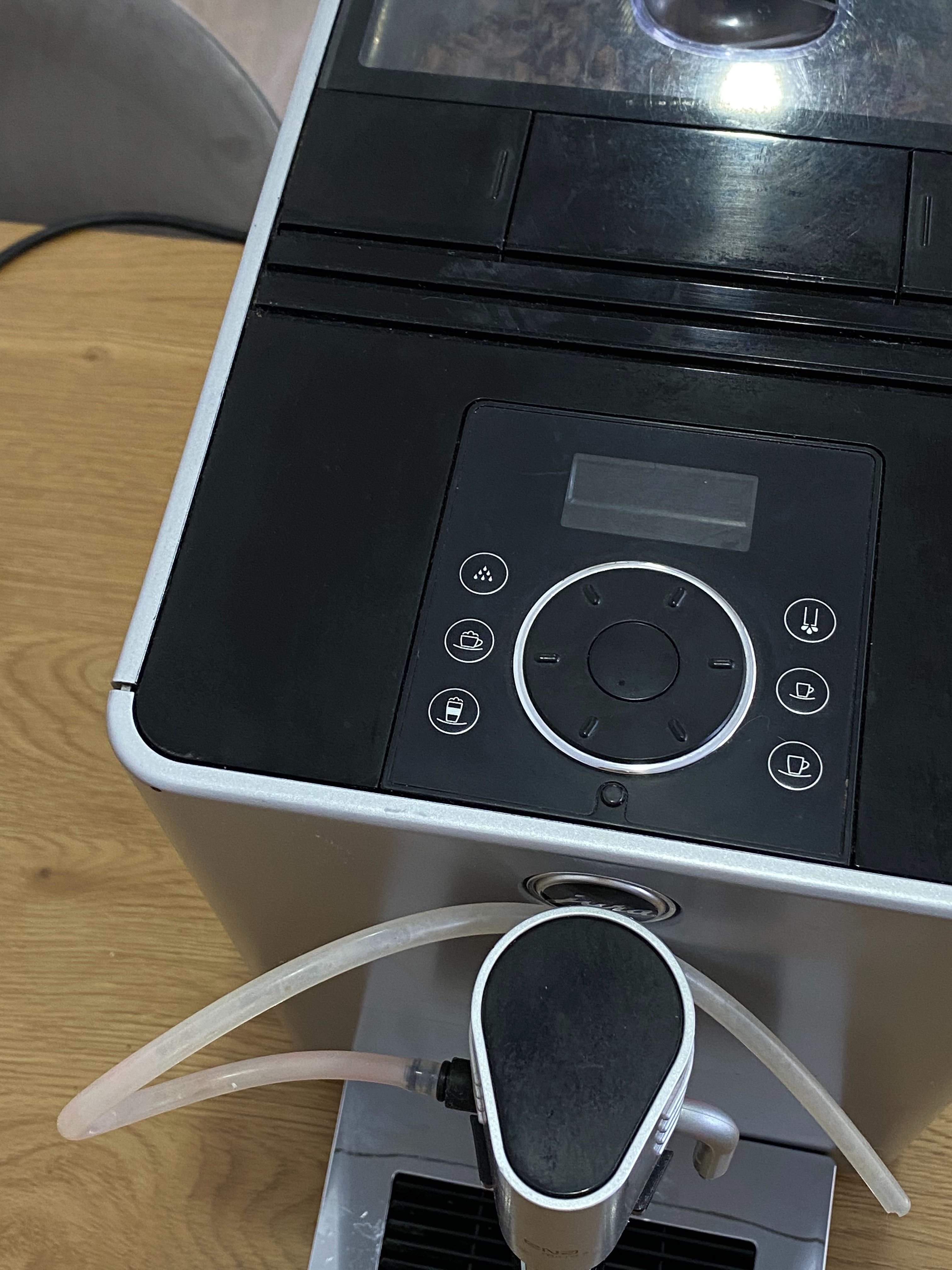 Кофемашина Jura ENA Micro 9 One Touch