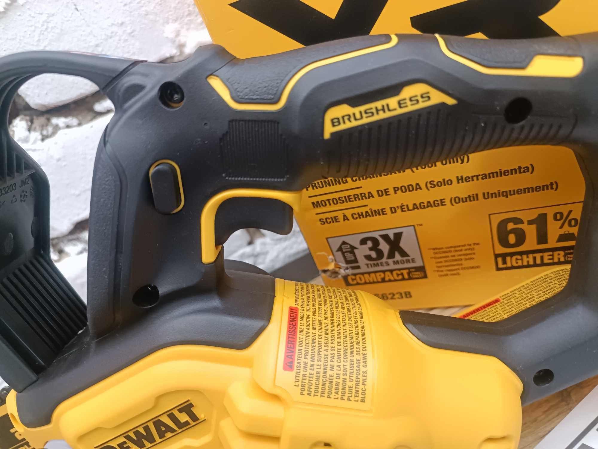 Акумуляторна ланцюгова пила DeWalt DCCS623 20V США Оригінал