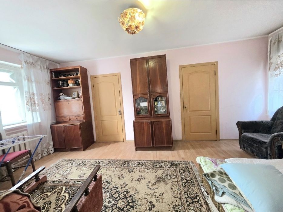 С бомбоубежищем. Читайте до конца. Левый берег. Сдам с ремонтом, гараж